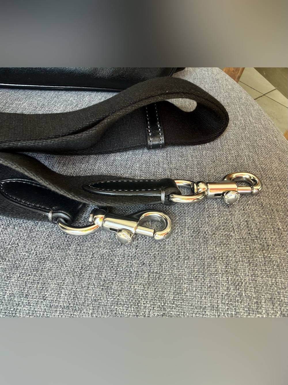 Coach Finlay Crossbody Shiny Black Leather with silver hardware - Picture 3 of 10
